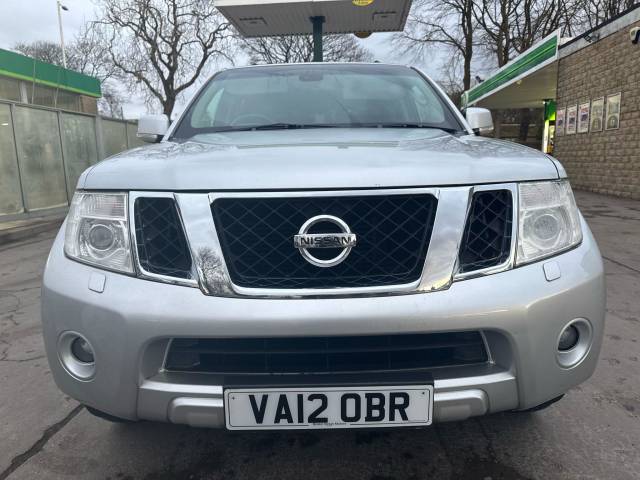 Nissan Pathfinder 2.5 dCi Tekna 4WD Euro 5 5dr SUV Diesel Silver