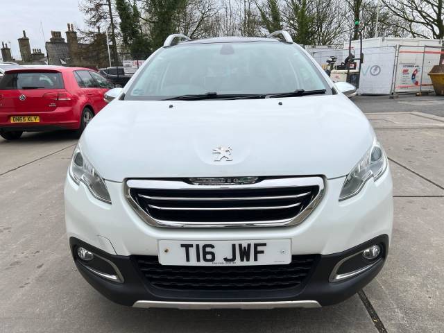 Peugeot 2008 1.6 e-HDi Feline Euro 5 (s/s) 5dr (Calima) SUV Diesel White