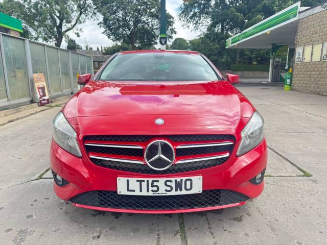 Mercedes-Benz A Class 1.5 A180 CDI ECO SE Euro 5 (s/s) 5dr Hatchback Diesel Red