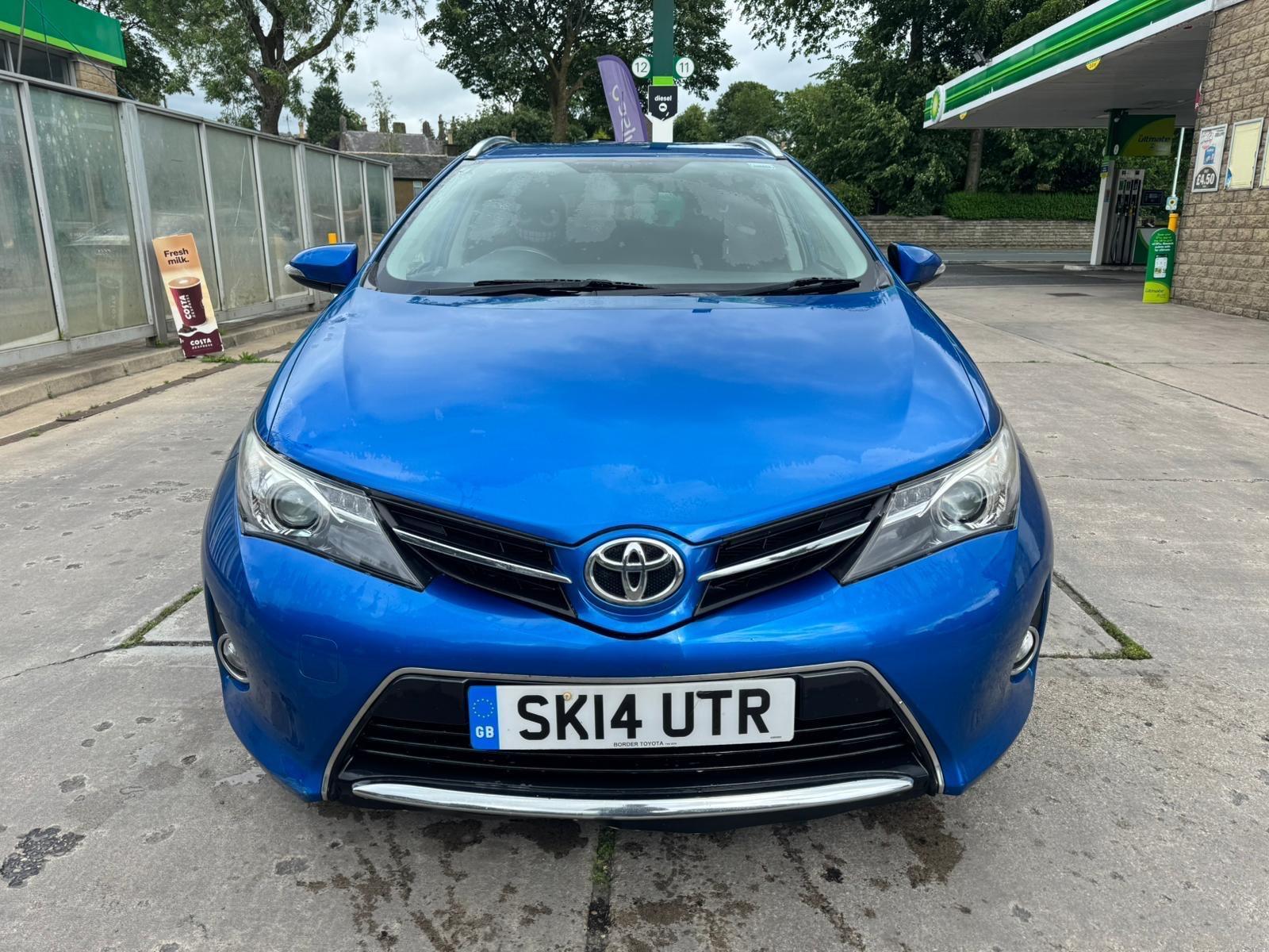 2014 Toyota Auris