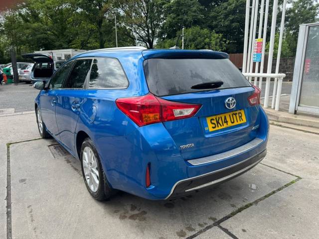 2014 Toyota Auris 1.4 D-4D Icon Touring Sports Euro 5 (s/s) 5dr