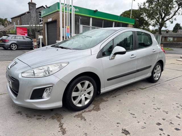 2013 Peugeot 308 1.6 HDi SR Euro 5 5dr