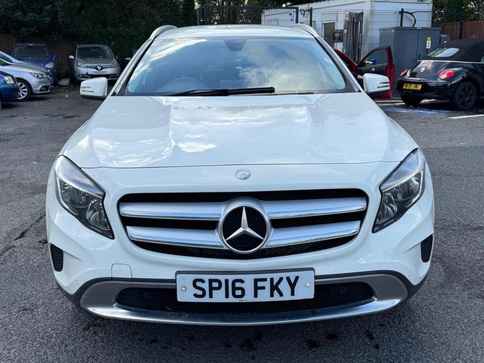 2016 Mercedes-Benz GLA