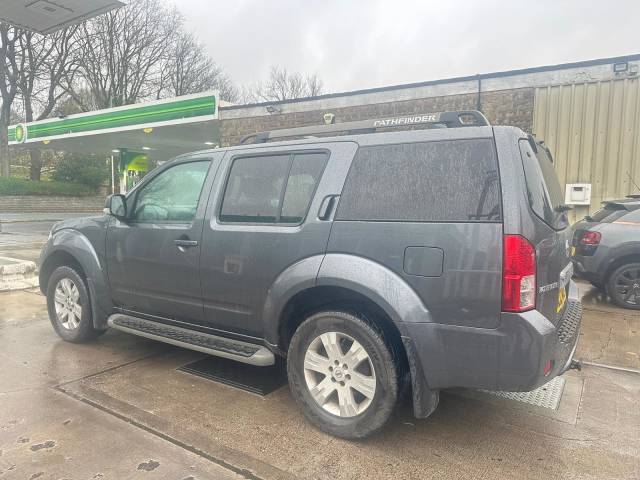 2012 Nissan Pathfinder 2.5 dCi Tekna 4WD Euro 5 5dr