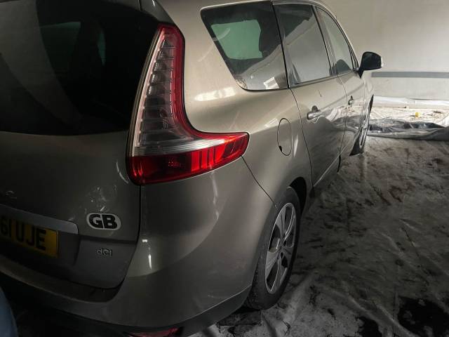 2011 Renault Grand Scenic 1.5 dCi Dynamique TomTom Euro 5 5dr