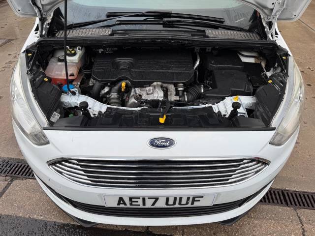 2017 Ford Grand C-MAX 1.5 TDCi Titanium Euro 6 (s/s) 5dr