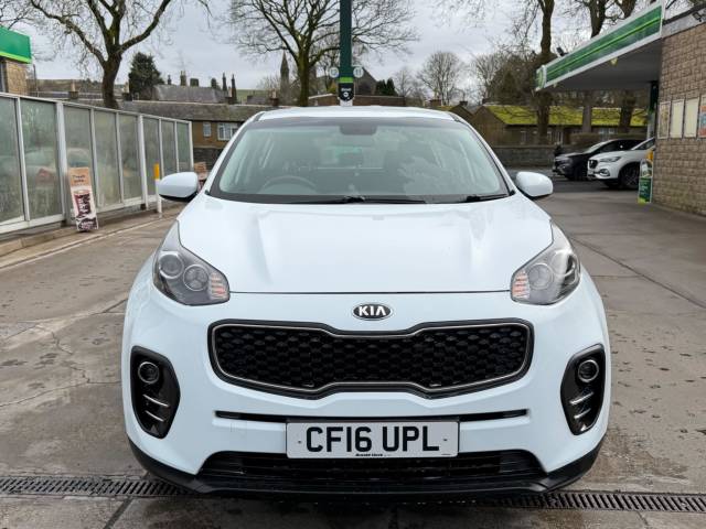 Kia Sportage 1.7 CRDi 1 Euro 6 (s/s) 5dr SUV Diesel White