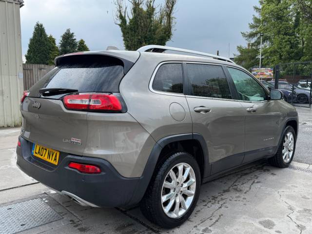 2016 Jeep Cherokee 2.2 MultiJetII Limited Auto 4WD Euro 6 (s/s) 5dr