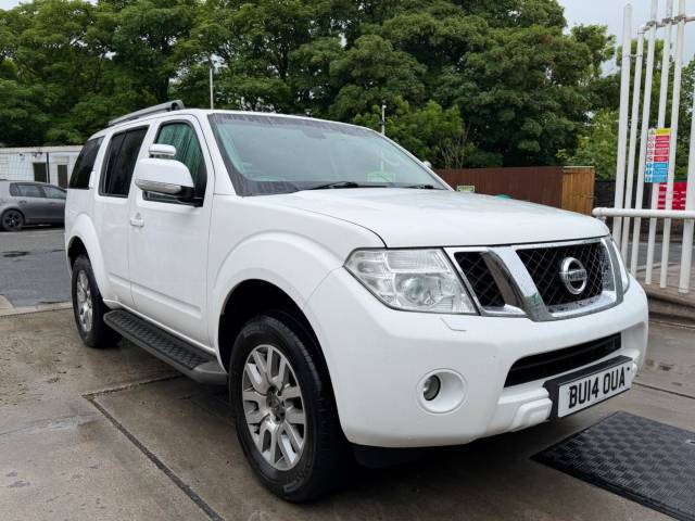 2014 Nissan Pathfinder 2.5 dCi Tekna 4WD Euro 5 5dr