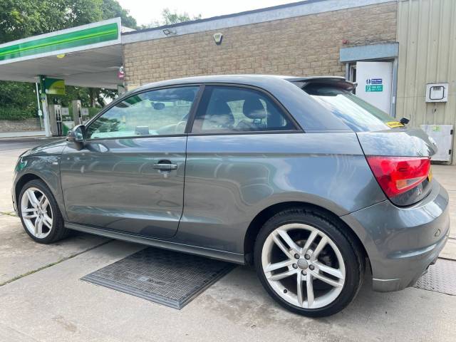 2013 Audi A1 1.6 TDI S line Euro 5 (s/s) 3dr