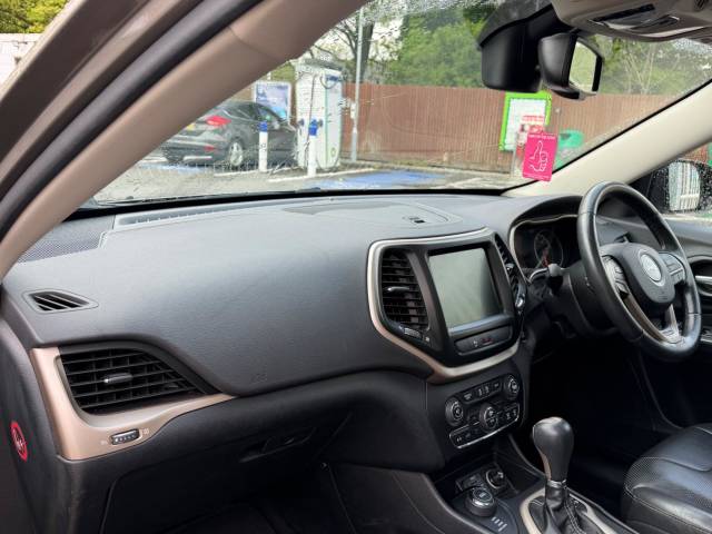 2016 Jeep Cherokee 2.2 MultiJetII Limited Auto 4WD Euro 6 (s/s) 5dr