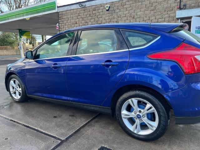 2014 Ford Focus 1.6 TDCi Zetec Euro 5 (s/s) 5dr