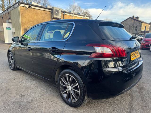 2016 Peugeot 308 1.6 BlueHDi Allure Euro 6 (s/s) 5dr
