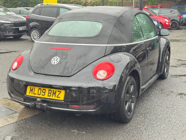 2009 Volkswagen Beetle 1.4 16V Luna Cabriolet Euro 4 2dr