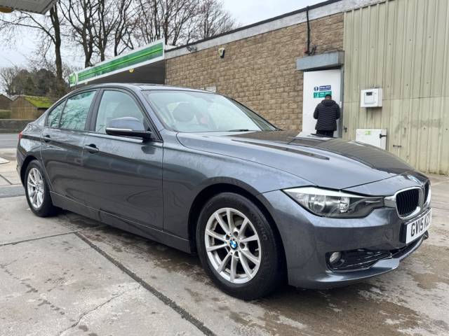 2015 BMW 3 Series 2.0 320d Luxury Auto Euro 6 (s/s) 4dr