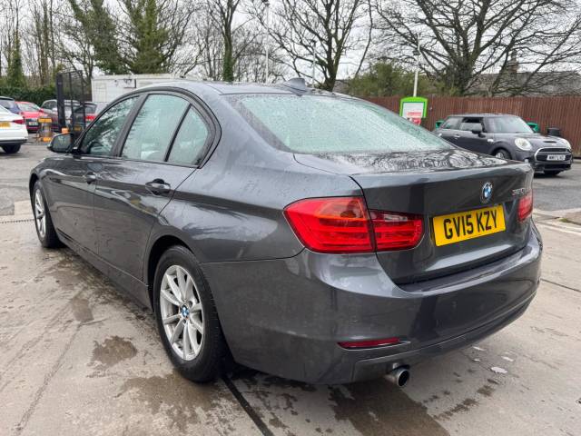 2015 BMW 3 Series 2.0 320d Luxury Auto Euro 6 (s/s) 4dr