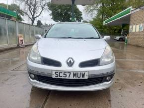 RENAULT CLIO at Eazy Cars Ltd Rossendale