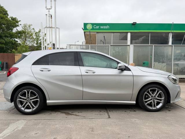 2018 Mercedes-Benz A Class 2.1 A200d Sport Edition Plus 7G-DCT Euro 6 (s/s) 5dr
