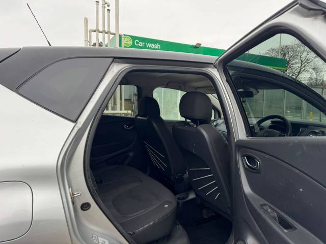 2014 Renault Captur 1.5 dCi ENERGY Dynamique S MediaNav Euro 5 (s/s) 5dr