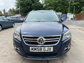 VOLKSWAGEN TIGUAN at Eazy Cars Ltd Rossendale