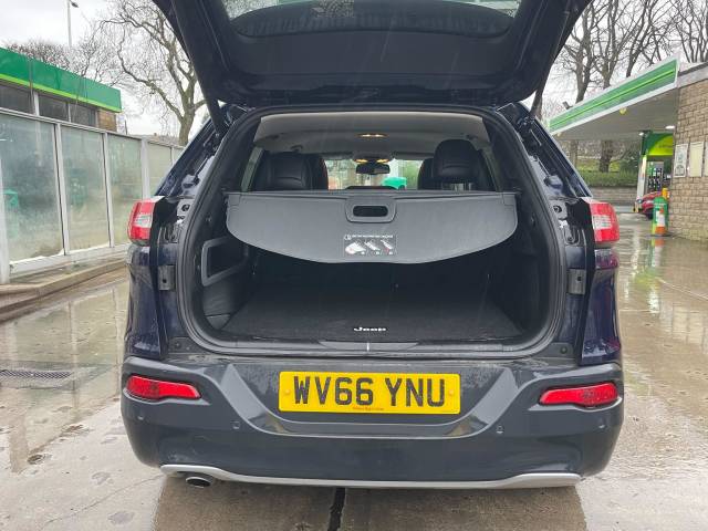 2016 Jeep Cherokee 2.0 MultiJetII Limited Euro 6 (s/s) 5dr