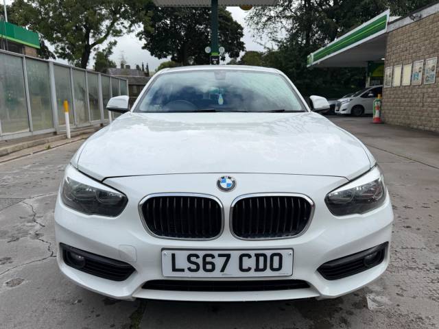 BMW 1 Series 1.5 116d SE Euro 6 (s/s) 5dr Hatchback Diesel White