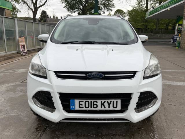 Ford Kuga 2.0 TDCi Titanium 2WD Euro 6 (s/s) 5dr SUV Diesel White