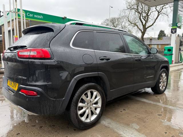 2016 Jeep Cherokee 2.2 MultiJetII Limited Auto 4WD Euro 6 (s/s) 5dr