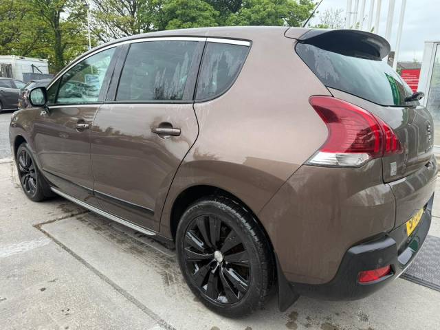 2015 Peugeot 3008 2.0 h e-HDi Allure EGC 4WD Euro 5 (s/s) 5dr