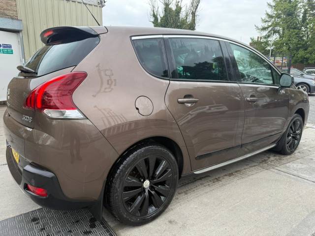 2015 Peugeot 3008 2.0 h e-HDi Allure EGC 4WD Euro 5 (s/s) 5dr