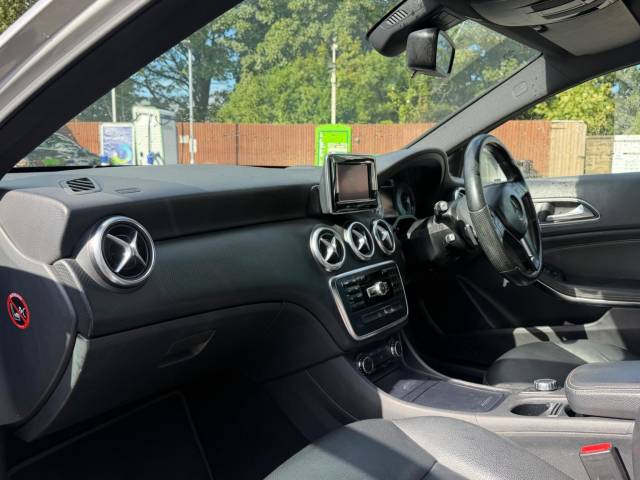 2015 Mercedes-Benz A Class 1.5 A180 CDI Sport Edition 7G-DCT Euro 5 (s/s) 5dr