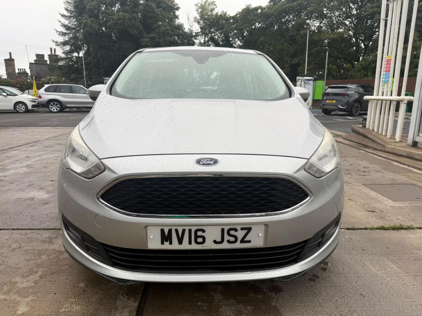 2016 Ford Grand C-MAX