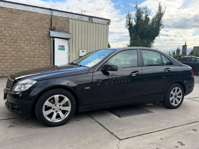2011 Mercedes-Benz C Class 2.1 C220 CDI BlueEfficiency SE Auto Euro 5 4dr